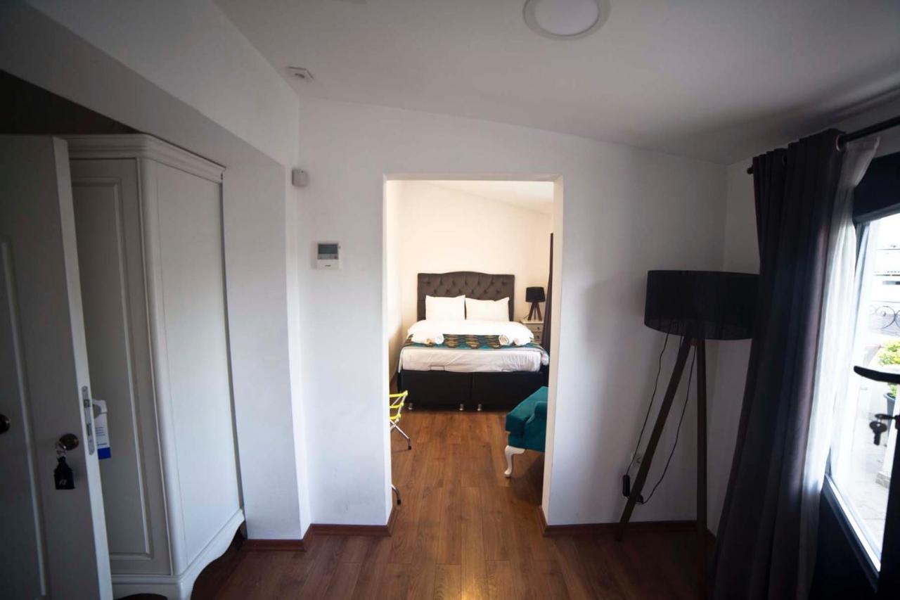 Galata Cicek Suites Istanboel Buitenkant foto